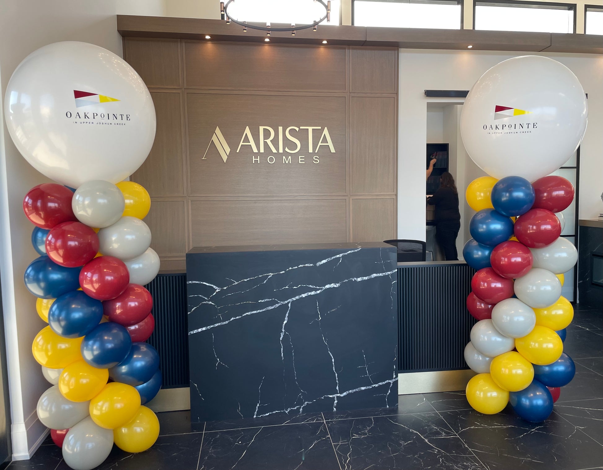 corporate tower balloons for Arista Homes