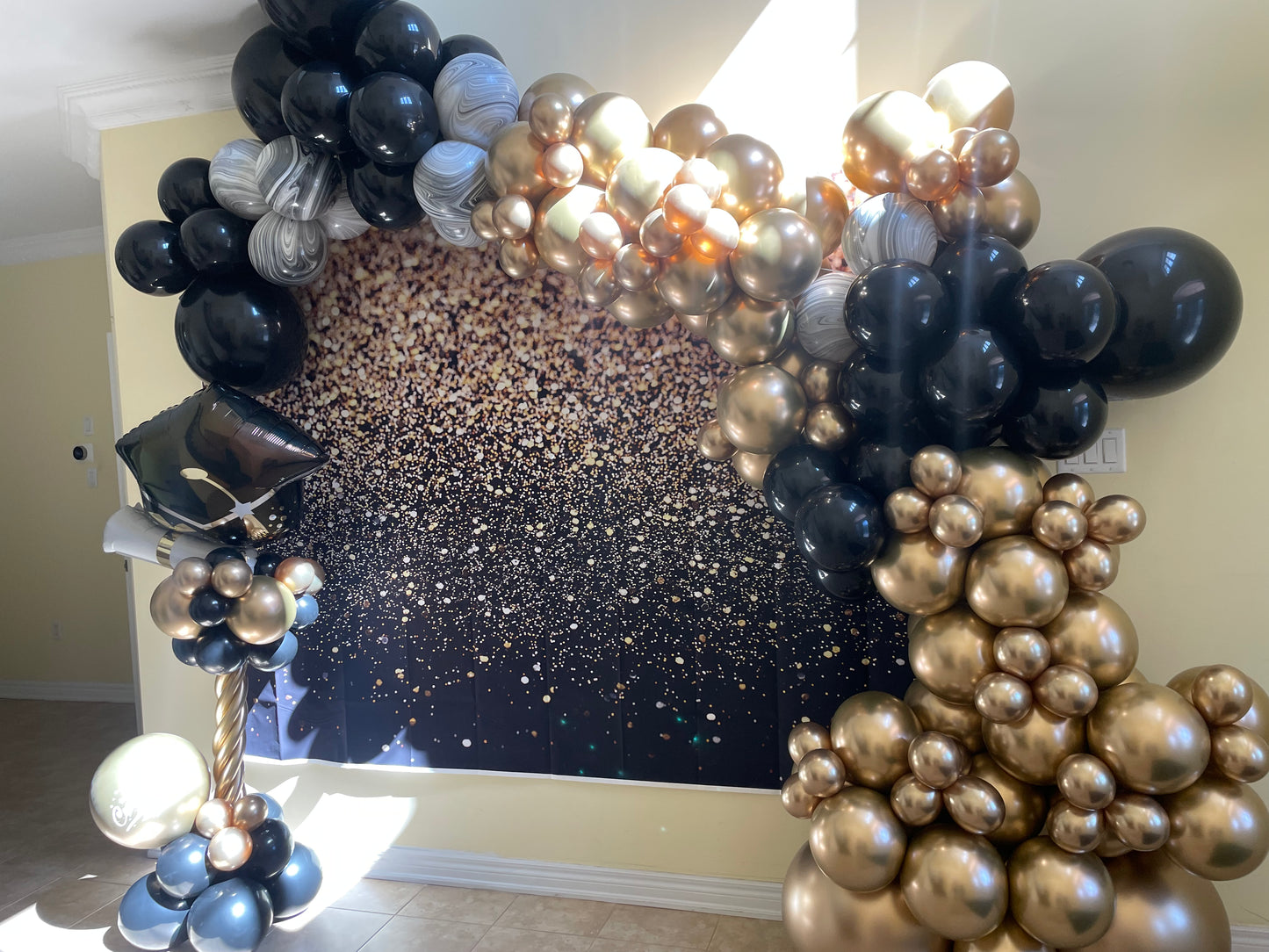 Elegant Graduation Balloon Arches for Your Special Day