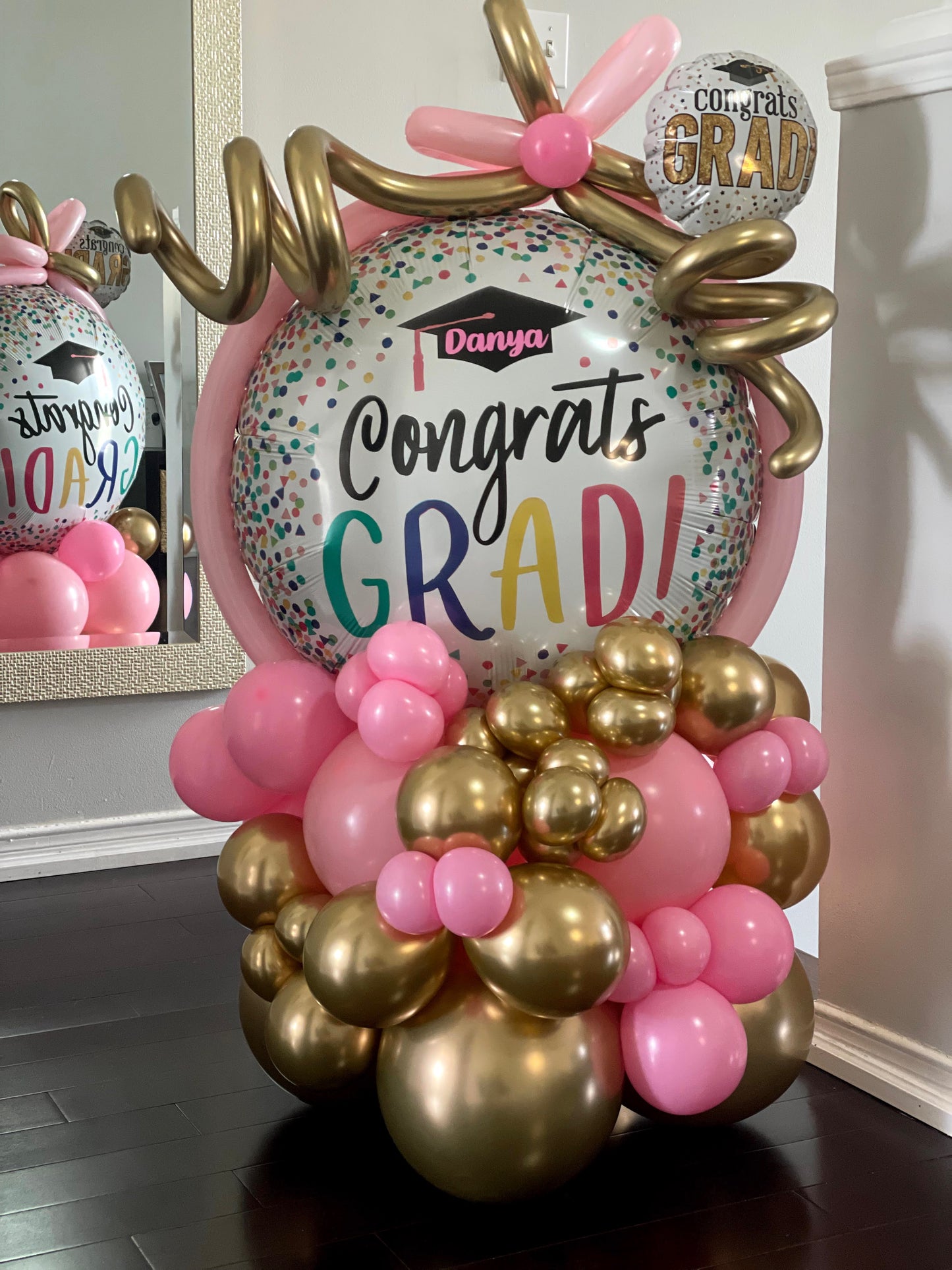 Graduation Bouquets to Celebrate Your Achievements